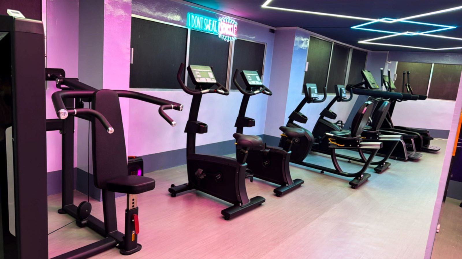 WhatsApp Image 2025-10-15 at 5.19.57 PM (1)